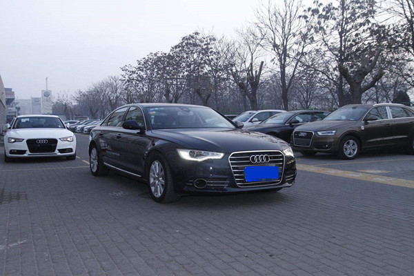 出去玩，想自驾，听说租车公司有骗局，怎么才能避免万无一失？